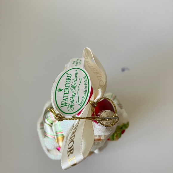 Vintage Waterford Holiday Heirloom Ornament: Limited Edition, Old World Santa - Picture 15 of 15